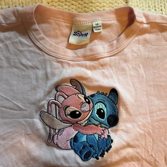 Disney Lilo & Stitch Stitch and Angel Light Pink T-Shirt - Picture 3 of 4